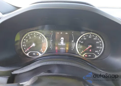 2023 Jeep Renegade Latitude 4X4 из США, поврежденный, VIN ZACNJDB10PPP33800